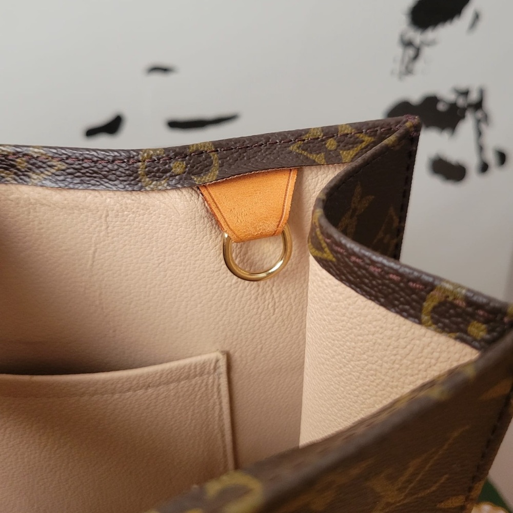 Louis Vuitton Classic Brown Monogram Tote - Picture 15 of 15
